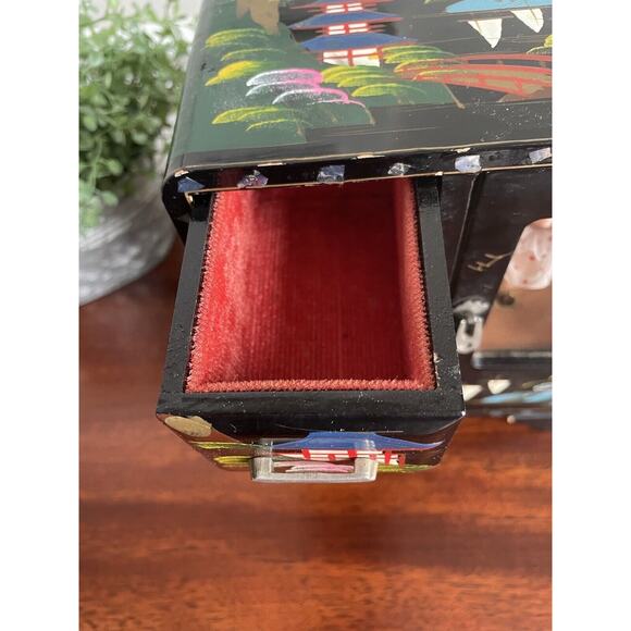 Vintage Black Lacquer Japanese Jewelry Box Ballerina Music Box Hand-painted - Picture 4 of 12